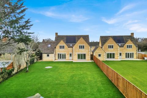 undefined, Cerney Wick Lane, Cerney Wick, Cirencester, Gloucestershire, GL7
