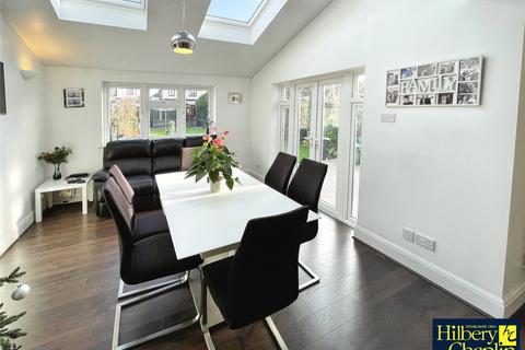 20 Beech Avenue, Upminster, RM14 2HN