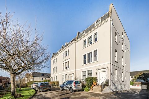 1 bedroom apartment for sale, Knapp Road, Gloucestershire GL50