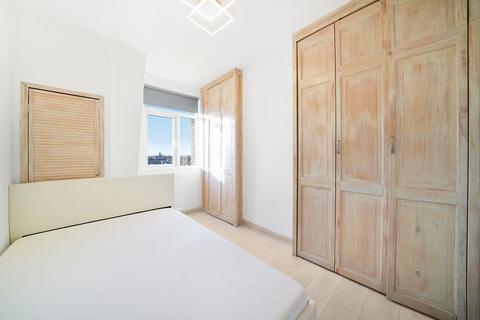 2 bedroom flat to rent, High Road, Willesden Green, NW10