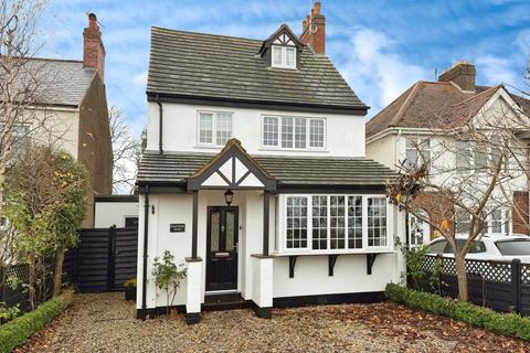 4 bedroom detached house for sale, Ashby Road, Hinckley