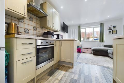 1 bedroom apartment for sale, Station Road, Woolhampton, Reading, Berkshire, RG7