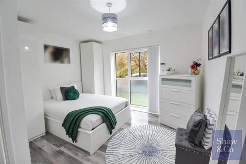 Flat 1, Passingham House Ferraro Close, Hounslow, TW5 0BF