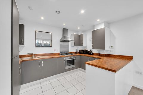 2 bedroom apartment for sale, Greenwich High Road, London, SE10