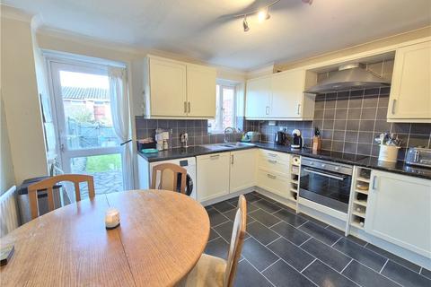 30 Stanton Close, Orpington, BR5 4RN