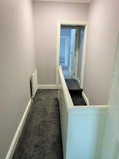 1 bedroom in a house share to rent, Clarendon Road, Luton, LU2