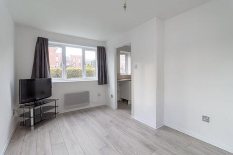 1 bedroom flat for sale, Linwood Crescent, Enfield, EN1