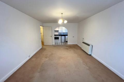 2 bedroom retirement property for sale, Cockfosters Road, Cockfosters, EN4