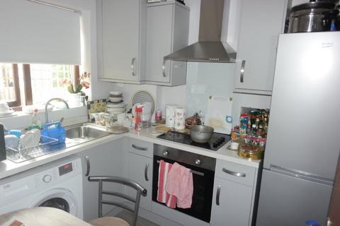 1 bedroom flat to rent, Gordon Road, Haywards Heath RH16