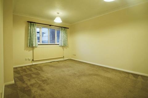 1 bedroom maisonette to rent, Queens Street, Brentwood