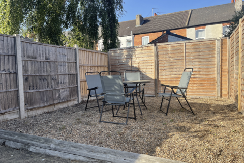 4 bedroom terraced house to rent, Lincoln LN5