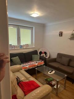 2 bedroom house to rent, Idmiston Road, Worcester Park