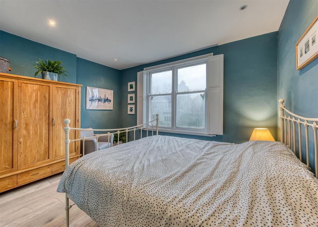 16 Church Hill Road-bed1a.jpg