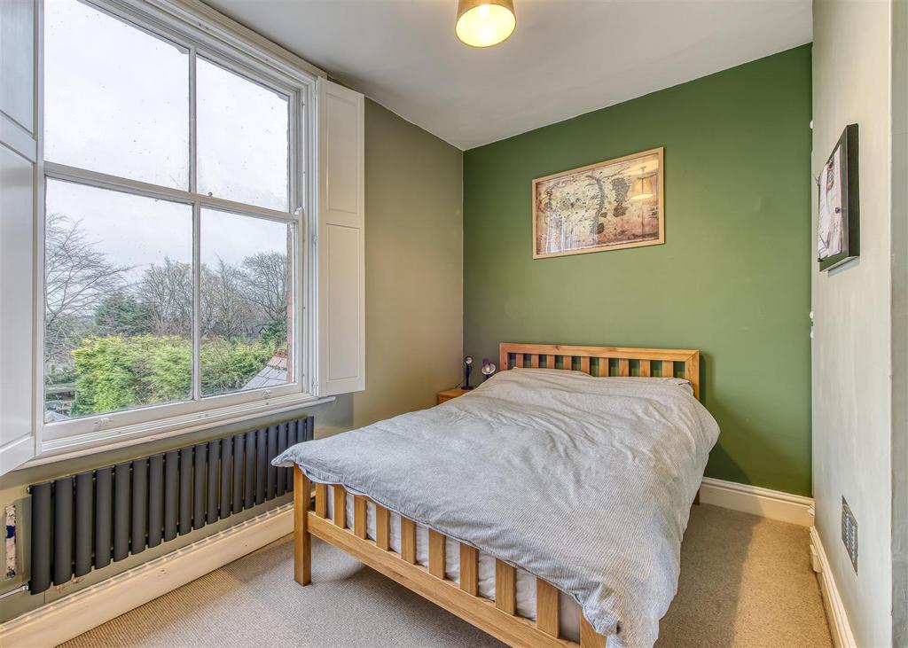 16 Church Hill Road-bed4.jpg