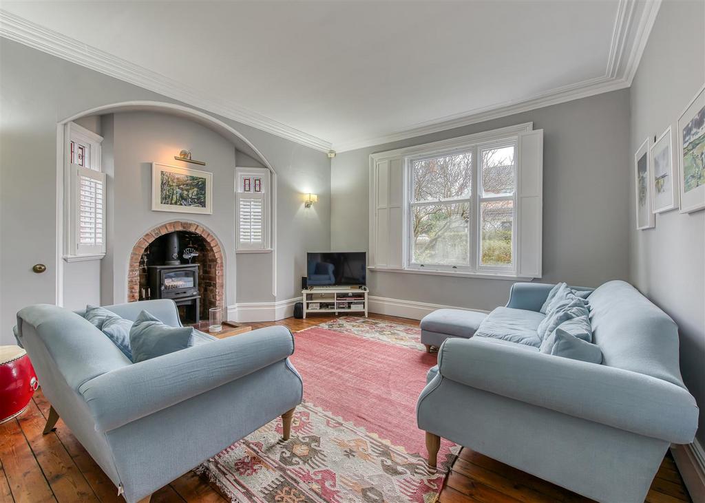 16 Church Hill Road-drawing room1.jpg