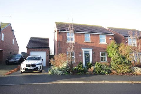 4 bedroom detached house for sale, Rowton Drive, Skirlaugh, Hull