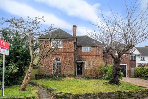 5 bedroom detached house for sale, Scotts Lane, Bromley