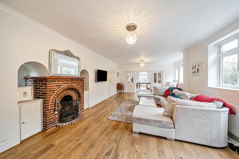 5 bedroom detached house for sale, Scotts Lane, Bromley