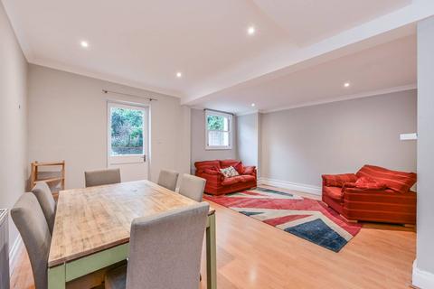 2 bedroom flat to rent, Wandsworth Road, Clapham, SW8