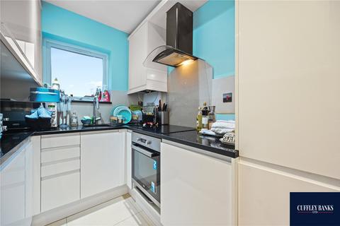 3 bedroom terraced house for sale, Bourne View, North Greenford, Middlesex, UB6