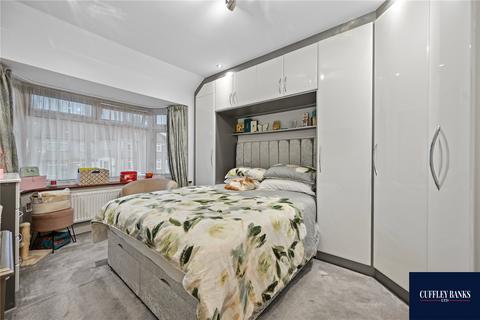 3 bedroom terraced house for sale, Bourne View, North Greenford, Middlesex, UB6