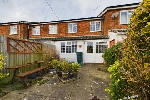 3 bedroom terraced house for sale, Monmouth Close, Aylesbury, Buckinghamshire