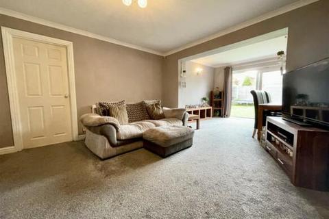 3 bedroom detached house for sale, Clyde Avenue, Halesowen B62