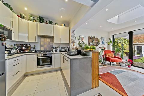 4 bedroom house for sale, Manor Grove, Richmond, TW9