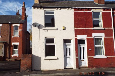 2 bedroom end of terrace house to rent, Shadyside, Doncaster DN4