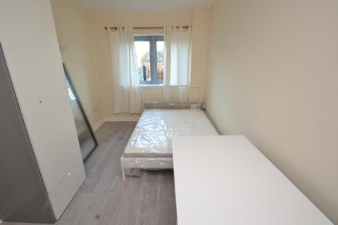 2 bedroom flat to rent, Portland Square, Raleigh Street, Nottingham NG7