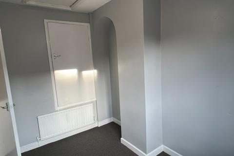undefined, College Street, Grantham, NG31