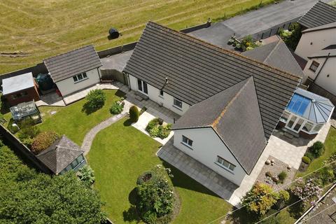 5 bedroom detached bungalow for sale, Cae Glas, St. Clears, Carmarthen