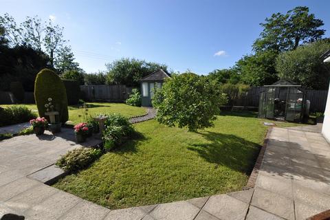 5 bedroom detached bungalow for sale, Cae Glas, St. Clears, Carmarthen