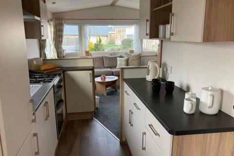 2 bedroom static caravan for sale, Felixstowe Beach Holiday Park