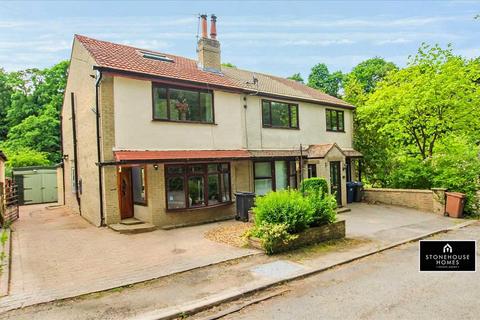 4 bedroom semi-detached house for sale, Goosefoot Close, Samlesbury, Preston