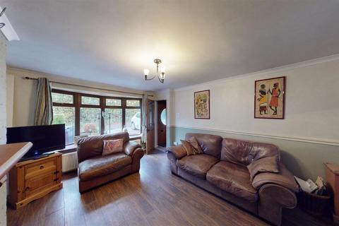 4 bedroom semi-detached house for sale, Goosefoot Close, Samlesbury, Preston