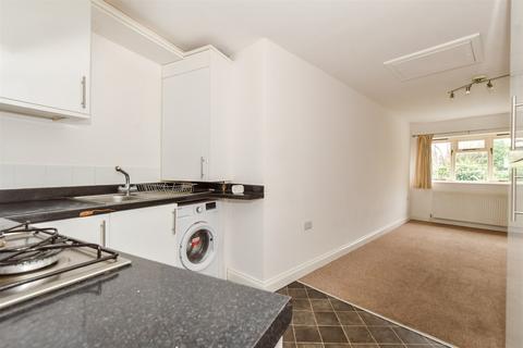 2 bedroom flat for sale, Chatham Street, Ramsgate, Kent