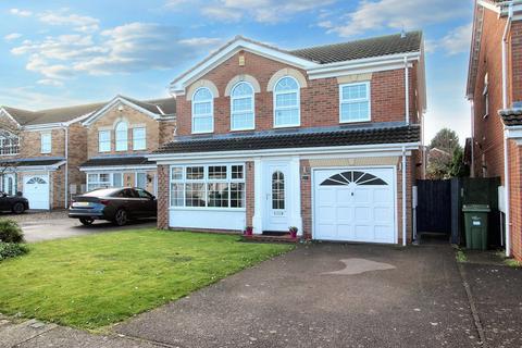 4 bedroom detached house for sale, Benskyn Close, Leicester LE8