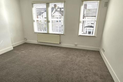 2 bedroom maisonette for sale, Whitestile Road, Brentford, TW8 9NJ