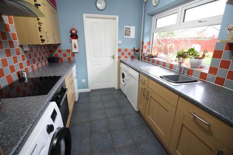 3 bedroom semi-detached house for sale, Ashbourne Crescent, Leeds LS25