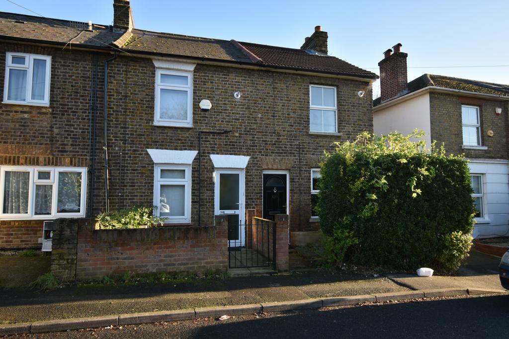 Charming Two Bedroom End of Terrace House for Sal