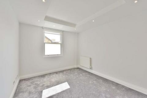 3 bedroom flat to rent, Chippenham Road London W9