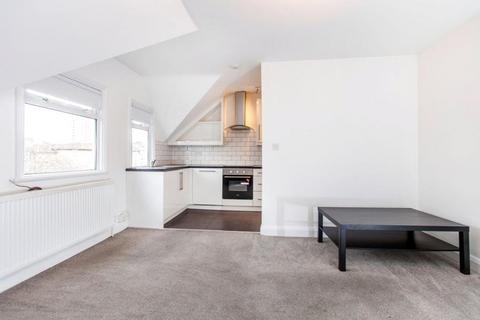 2 bedroom apartment to rent, Cricklewood Lane, Cricklewood, NW2 2QE