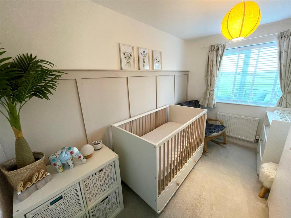 Bedroom 4.jpg