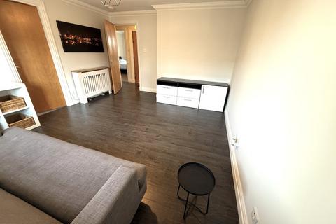 2 bedroom flat to rent, Huntly Street, City Centre, Aberdeen, AB10
