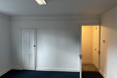 Office to rent, Coggeshall Road, Braintree CM7