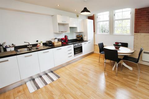 2 bedroom apartment for sale, Bromley House/The Manor, Church Street, Beeston, NG9 1FA