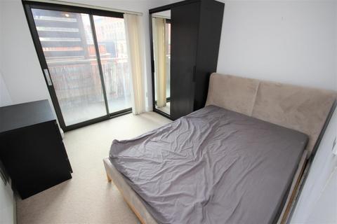 2 bedroom apartment to rent, Barnfield House, Salford M3