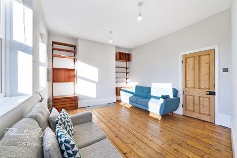 3 bedroom flat for sale, Blackheath Hill, London, SE10 8PB