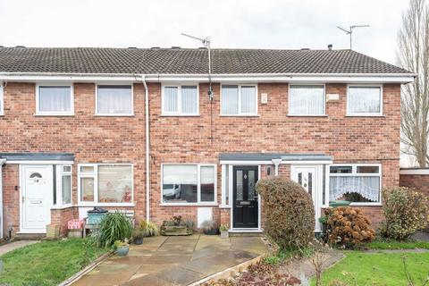 2 bedroom end of terrace house for sale, Garths End, York YO32